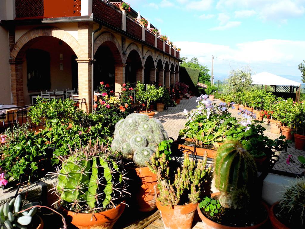 Hotel Le Renaie San Gimignano Eksteriør billede