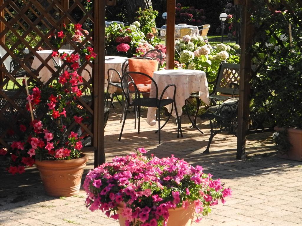 Hotel Le Renaie San Gimignano Eksteriør billede