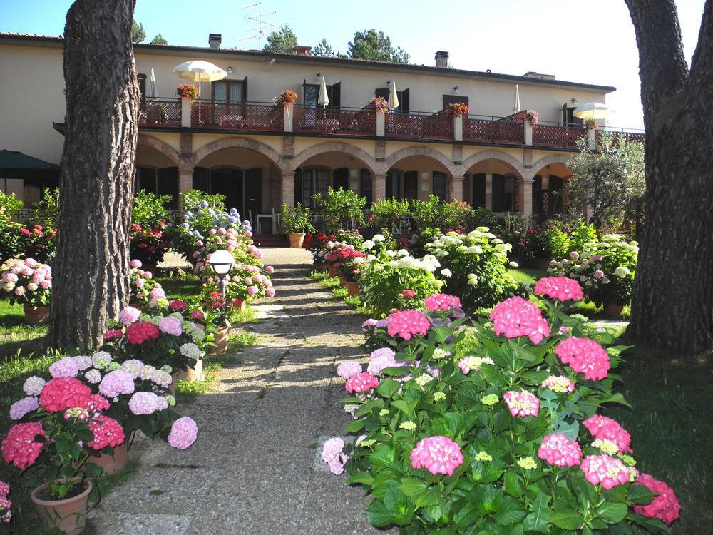 Hotel Le Renaie San Gimignano Eksteriør billede